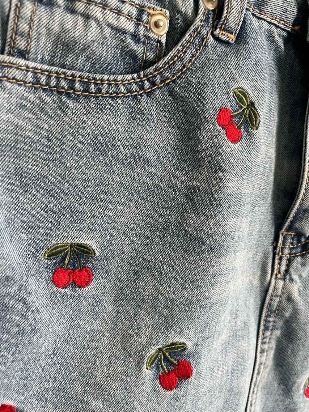 Forever 21 Light Blue Denim Mini Skirt with Cherry Embroidery Size S - Picture 3 of 4